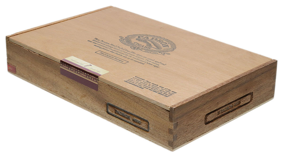 Padron Maduro 4000