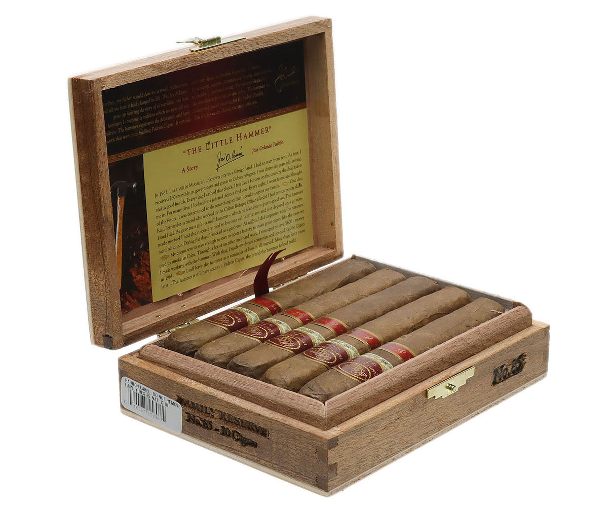 Padron Family Reserve Natural 85th