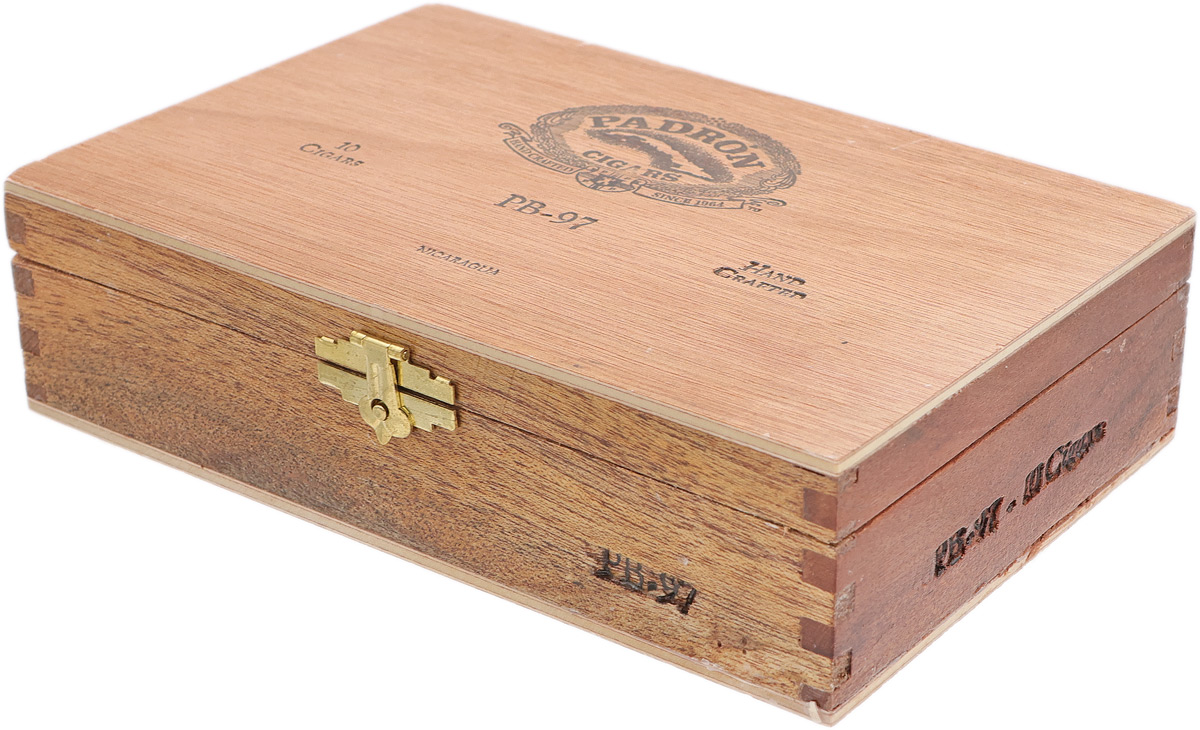 Padron Black Natural 97