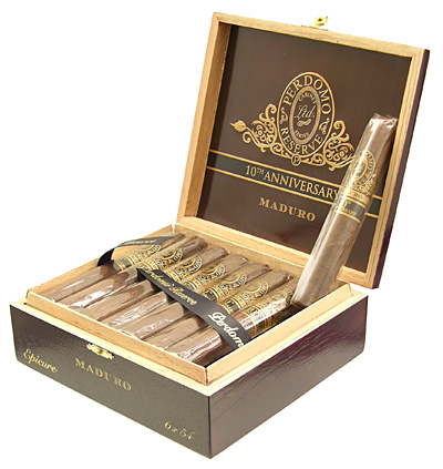 Perdomo 10th Epicure Maduro (Box of 25)