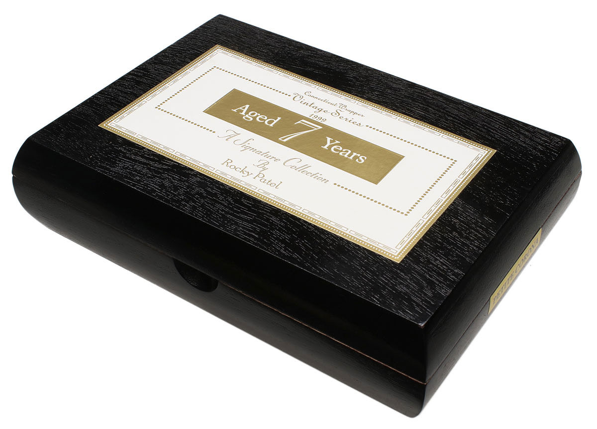 Rocky Patel Vintage 1999 Petite Corona