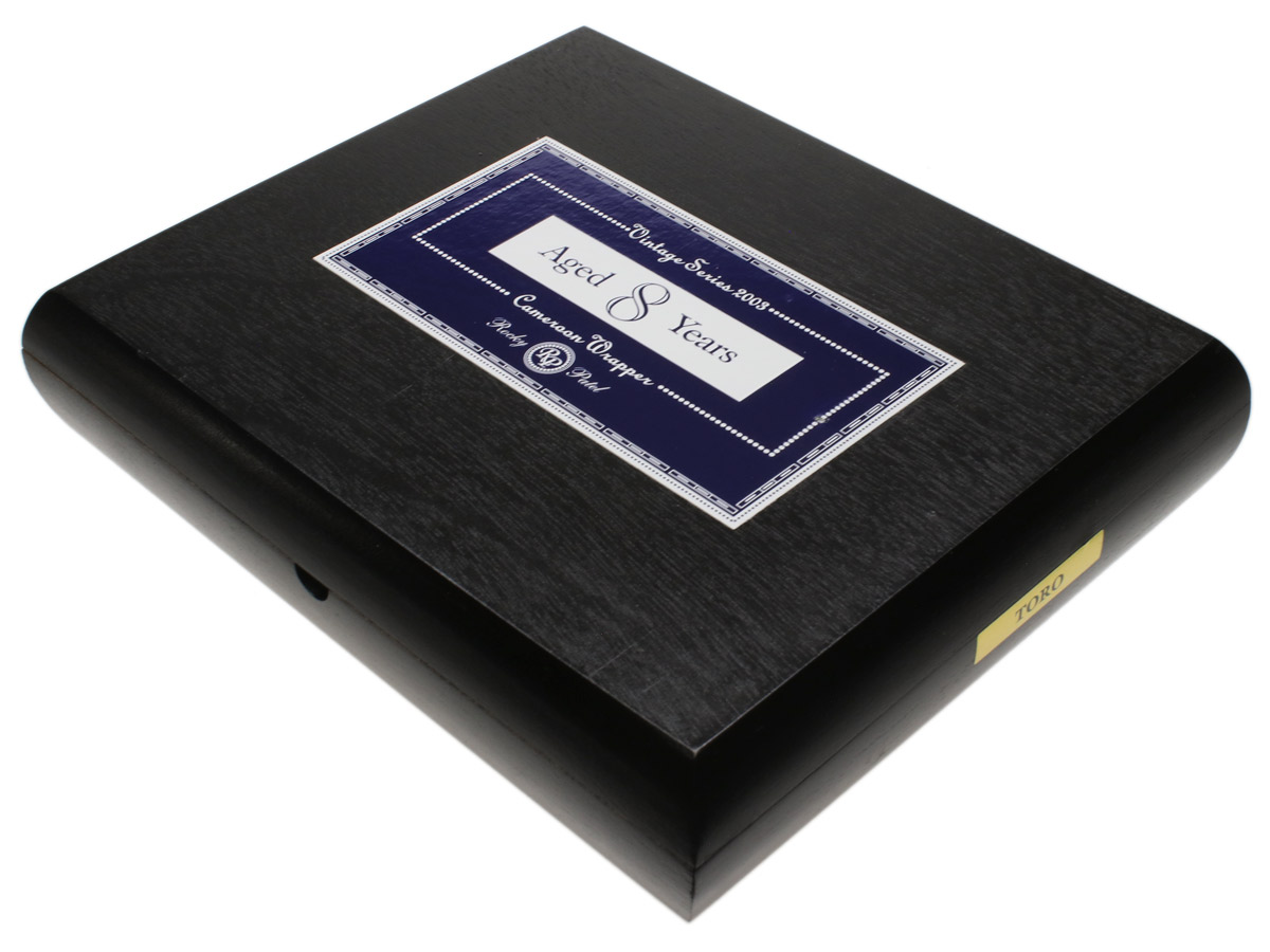 Rocky Patel Vintage 2003 Cameroon Toro