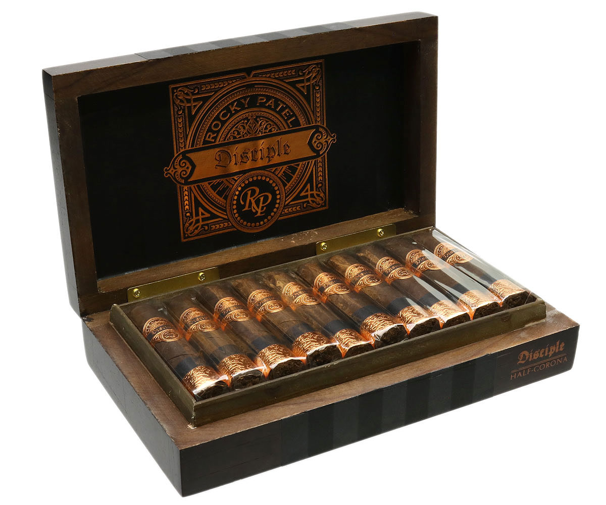 Rocky Patel Disciple Half-Corona