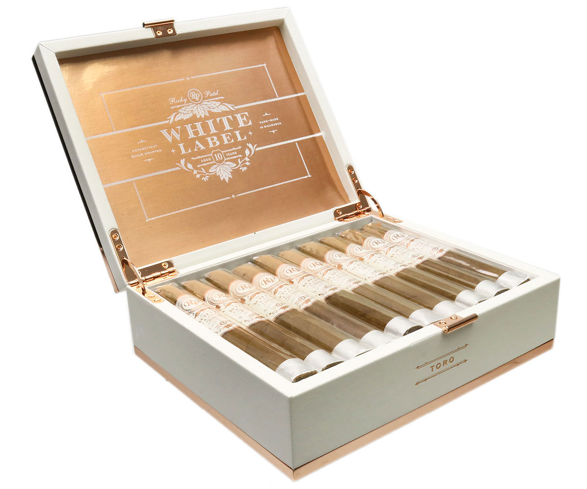 Rocky Patel White Label Toro