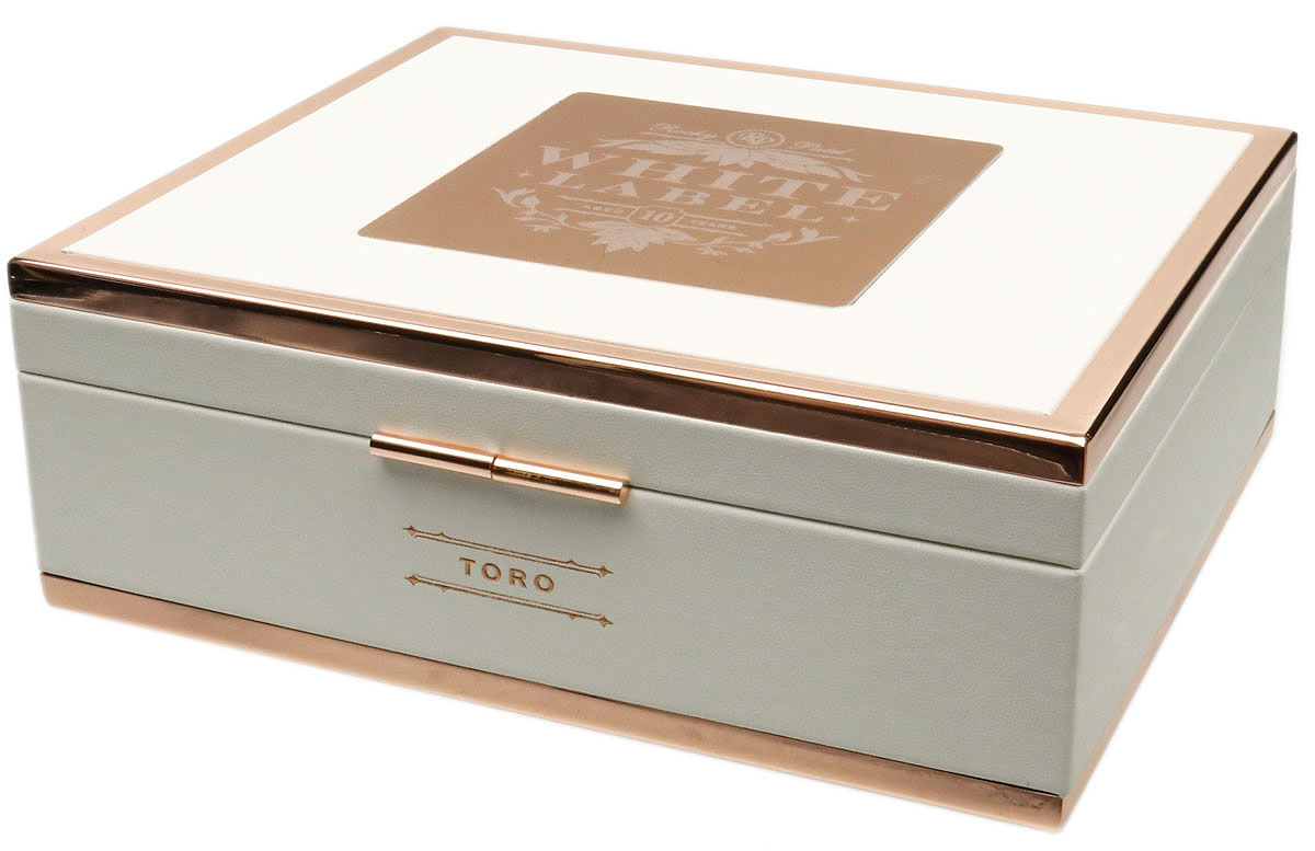 Rocky Patel White Label Toro