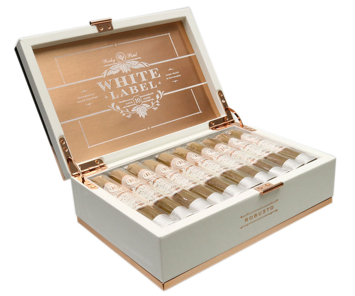 Rocky Patel White Label Robusto