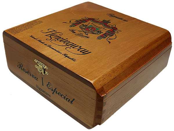 Arturo Fuente Hemingway Signature