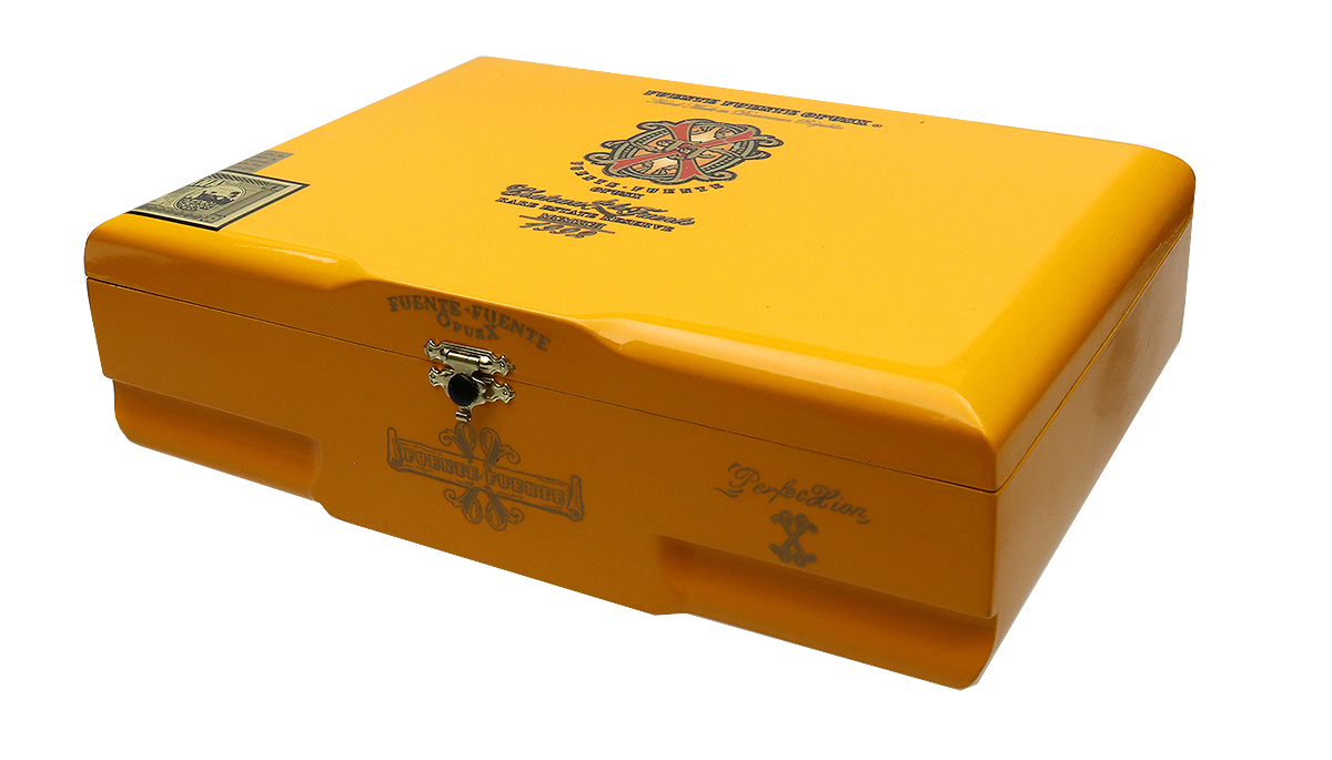 Fuente Fuente OpusX The Lost City Oro Oscuro PerfecXion X