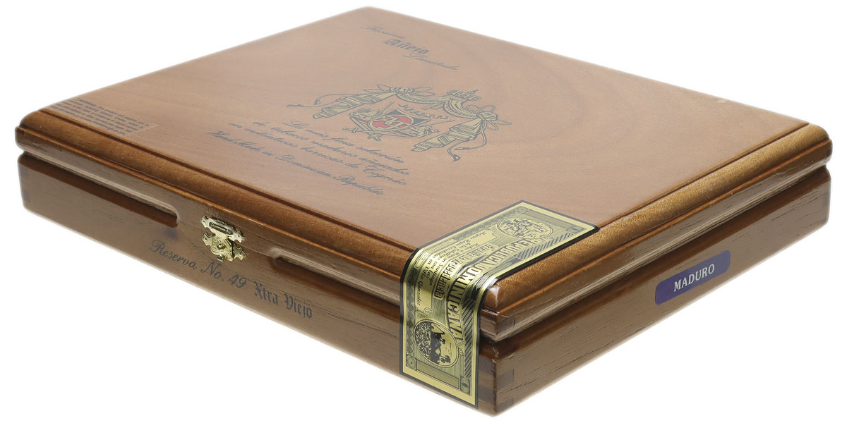 Arturo Fuente Anejo Reserva Maduro No. 49