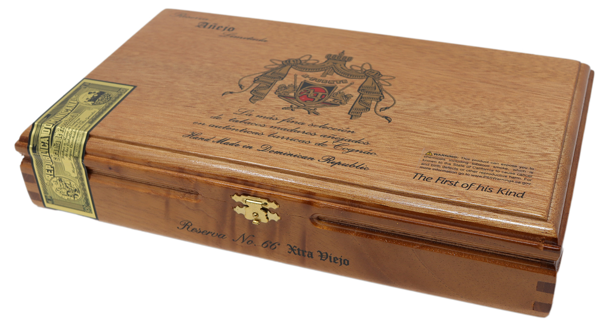 Arturo Fuente Anejo Reserva Maduro No. 66
