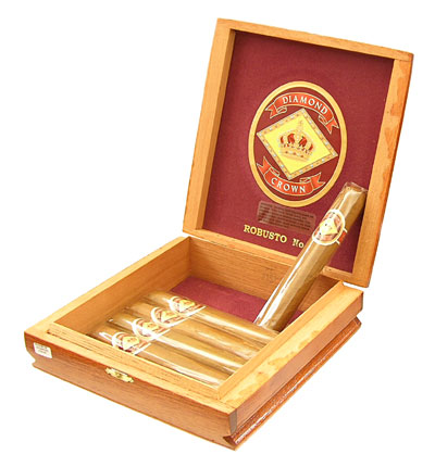 Diamond Crown Robusto #4 Natural (Box of 15)