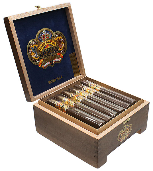 Diamond Crown Maximus Toro #4