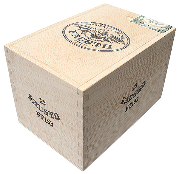 Tatuaje Fausto FT153 Toro