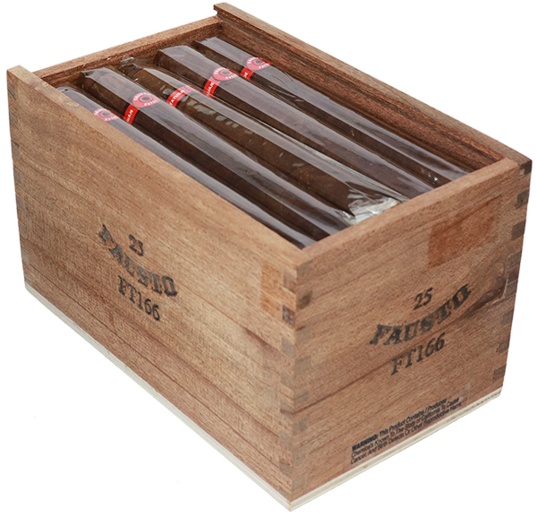 Tatuaje Fausto FT166 Short Churchill