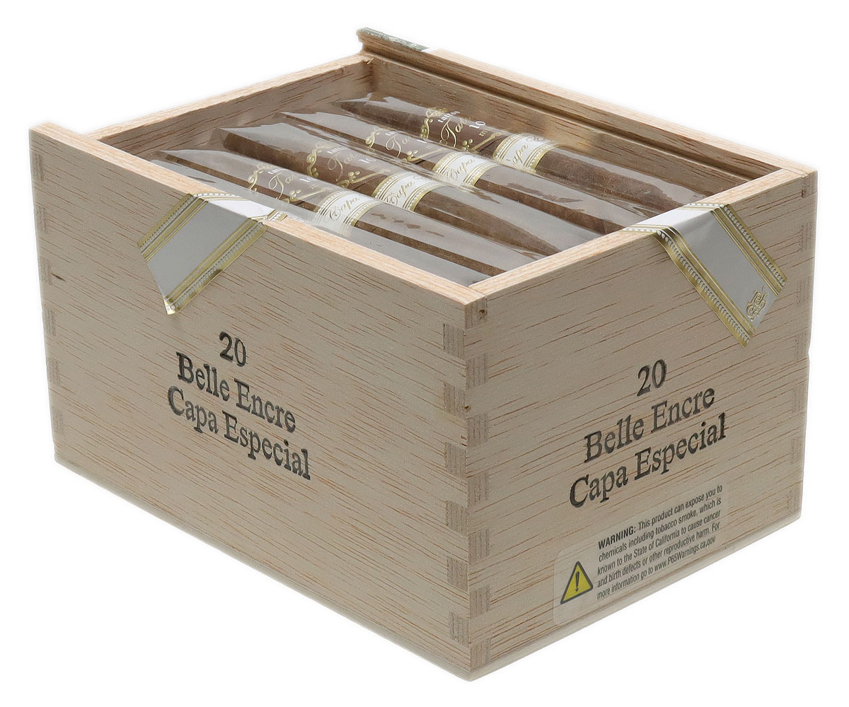 Tatuaje 10th Anniversary Belle Encre Capa Especial