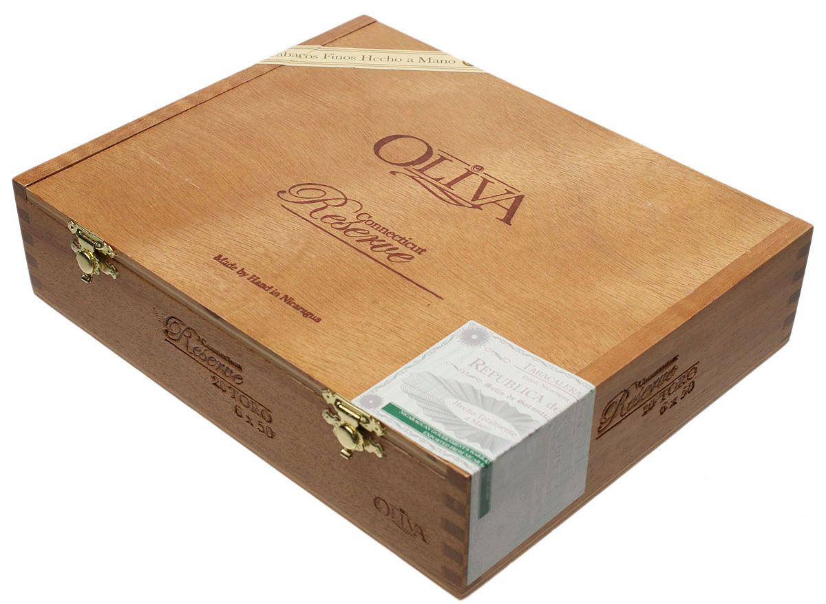 Oliva Connecticut Reserve Toro