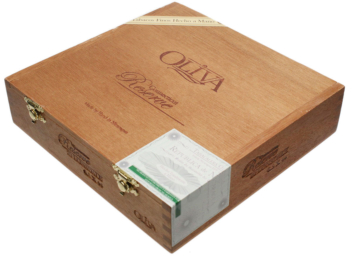 Oliva Connecticut Reserve Lonsdale