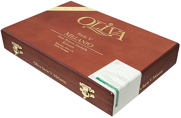 Oliva Serie V Melanio Robusto