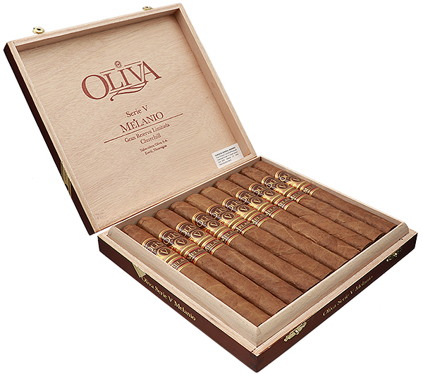 Oliva Serie V Melanio Churchill