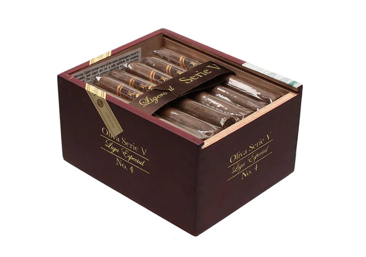 Oliva Serie V No.4