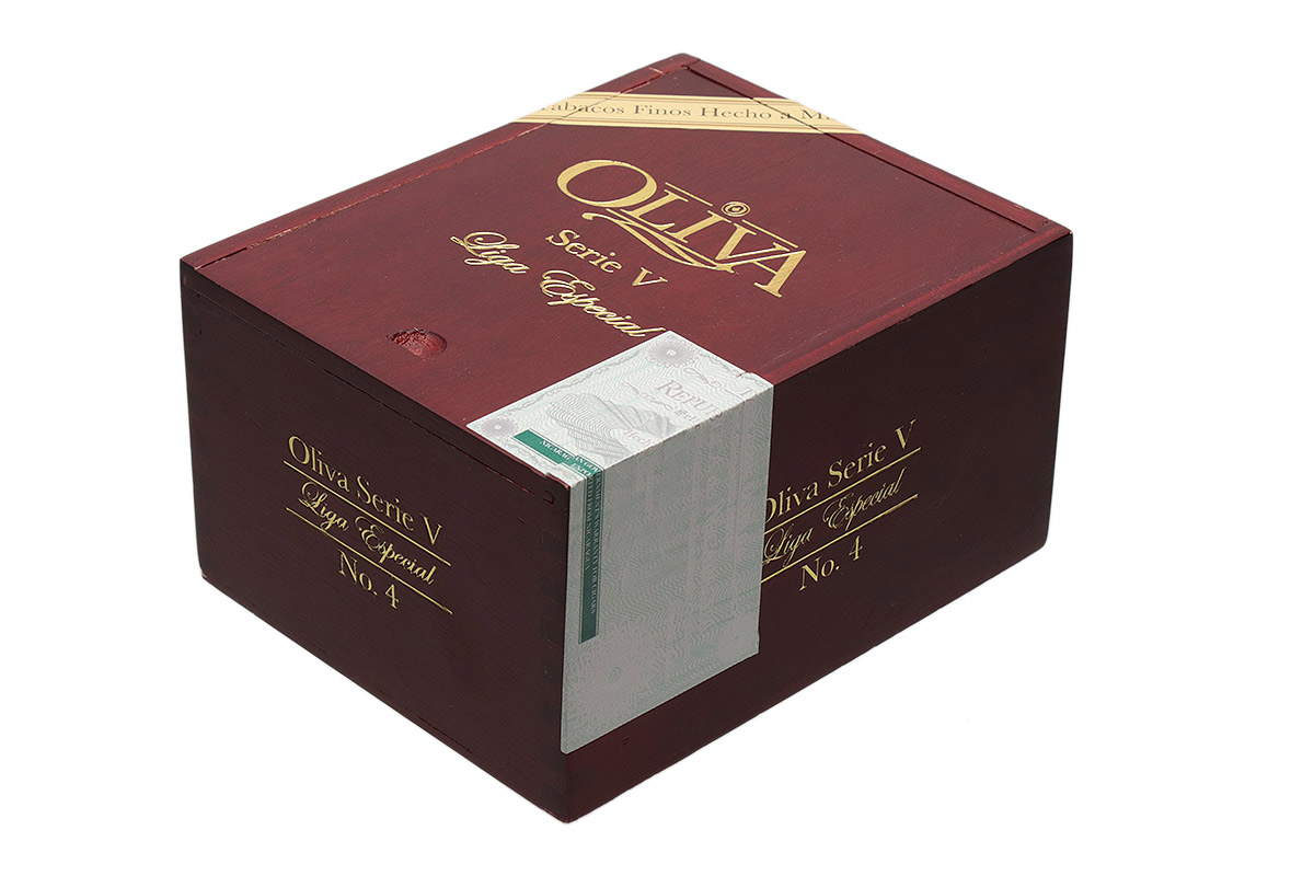 Oliva Serie V No.4