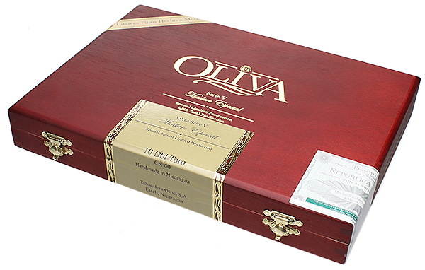 Oliva Serie V Maduro Double Toro