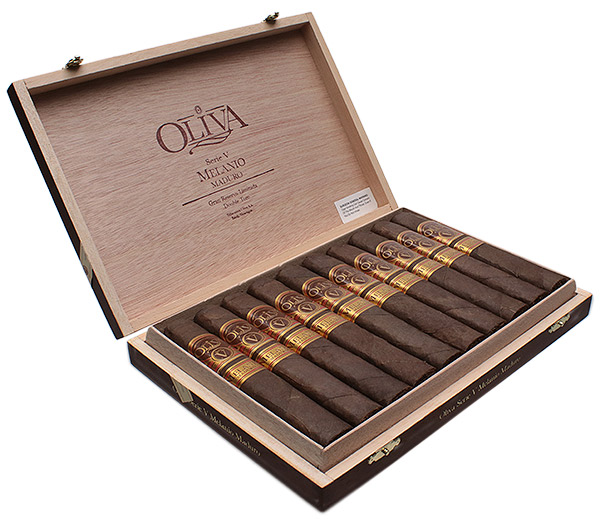 Oliva Serie V Melanio Maduro Double Toro