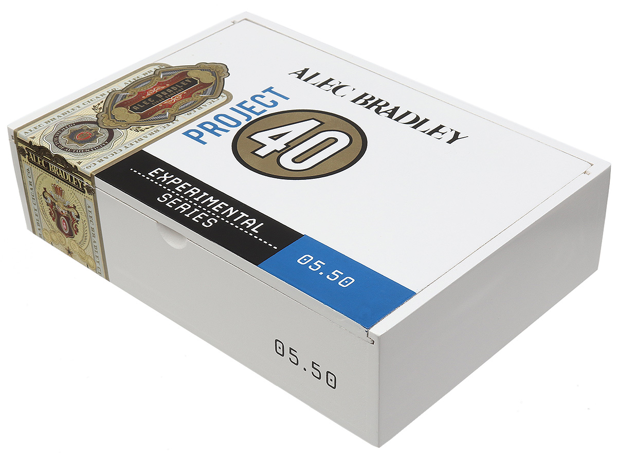 Alec Bradley Project 40 Robusto