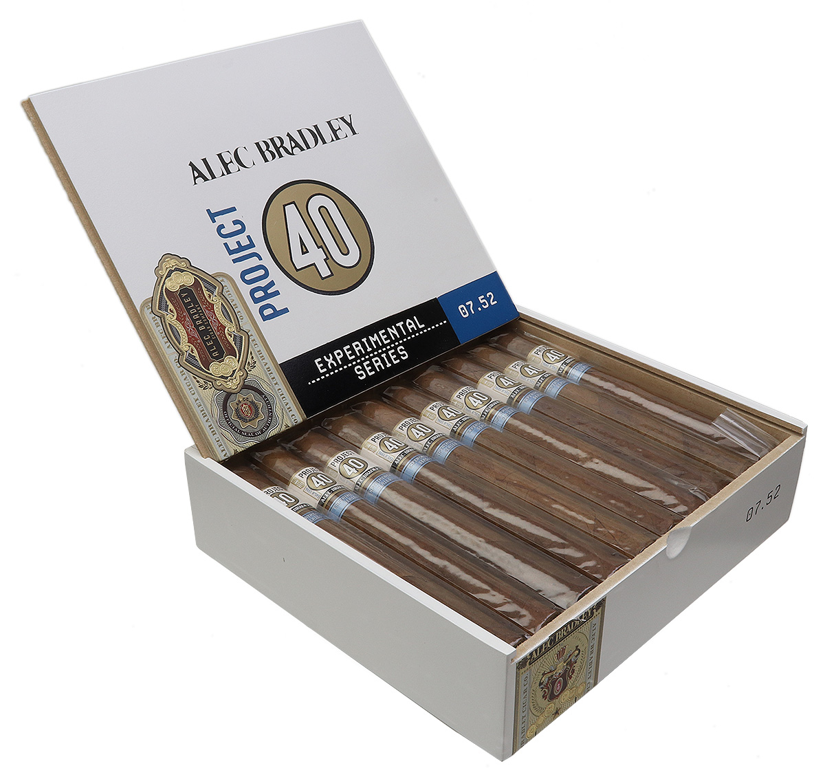Alec Bradley Project 40 Churchill