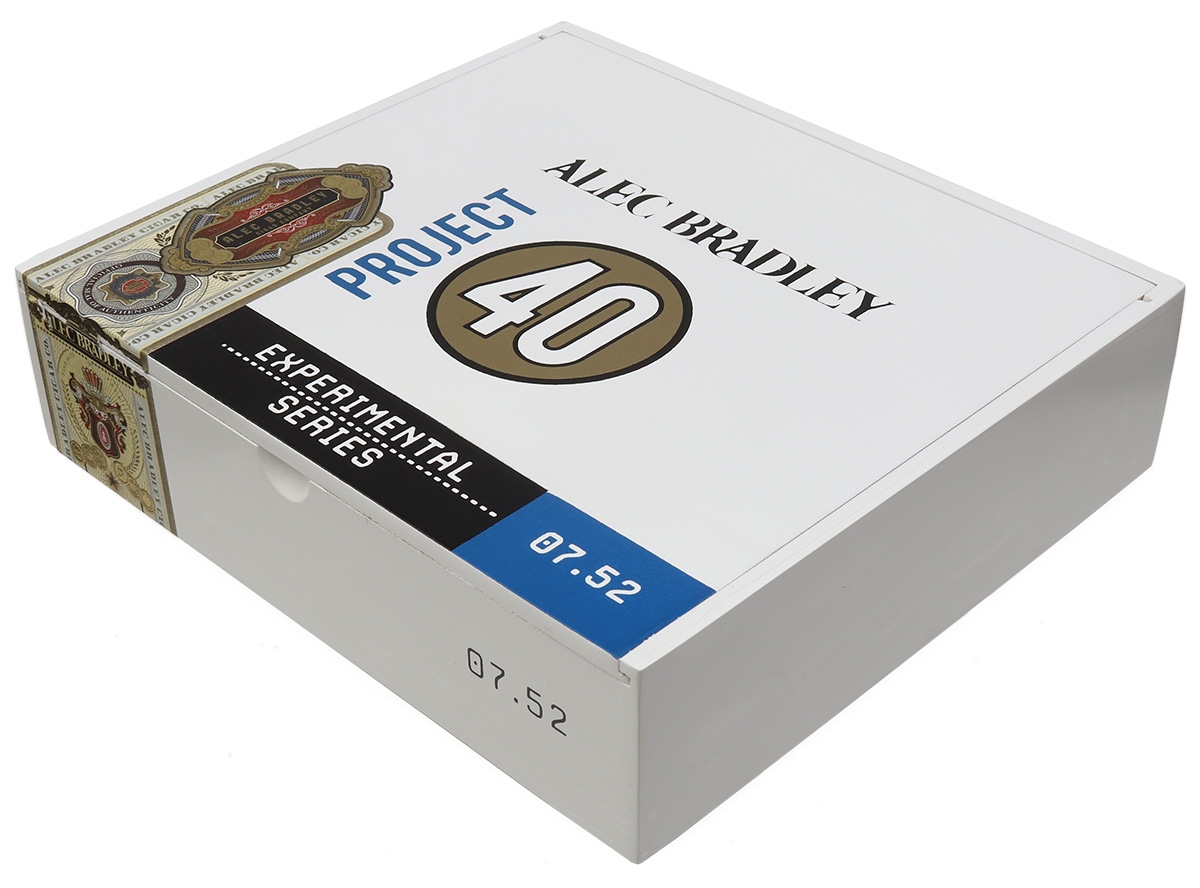 Alec Bradley Project 40 Churchill