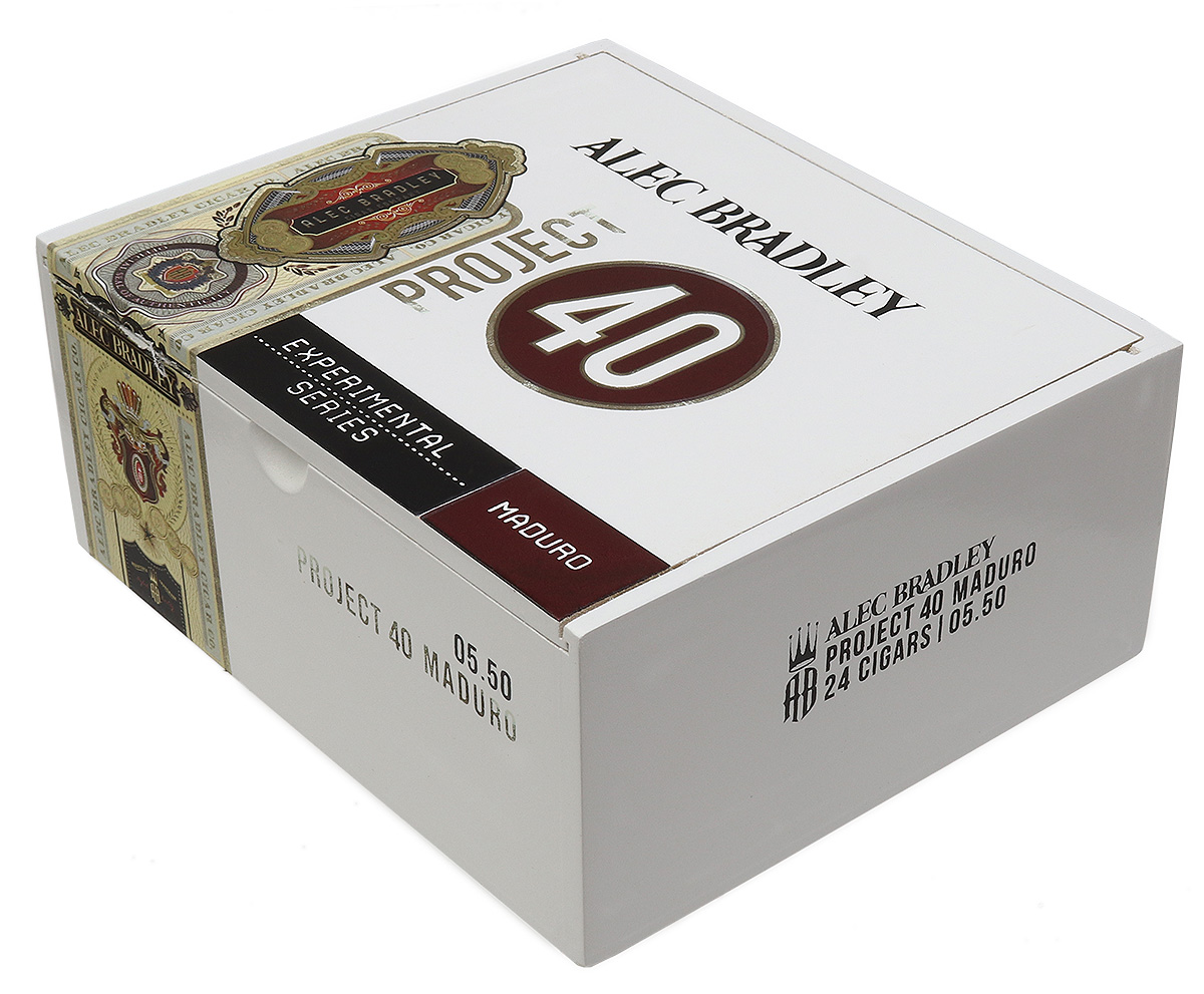 Alec Bradley Project 40 Maduro Robusto
