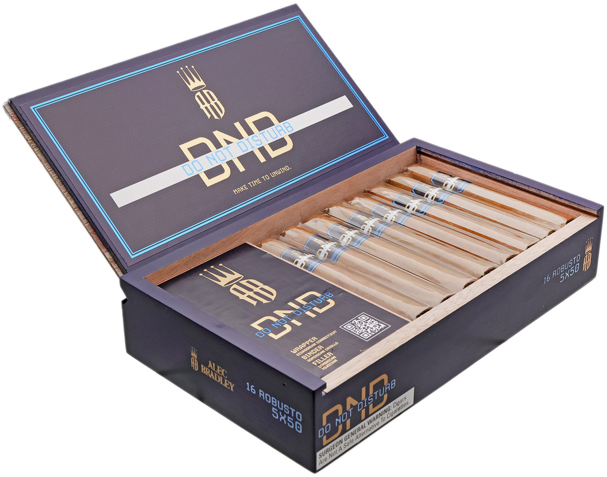 Alec Bradley Do Not Disturb Robusto