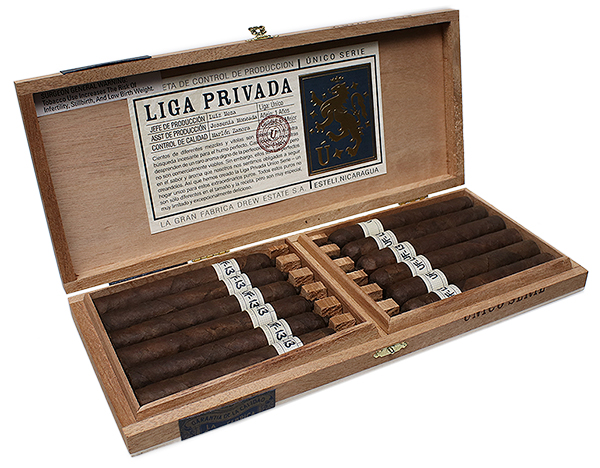 Liga Privada Unico Serie UF-13 Dark