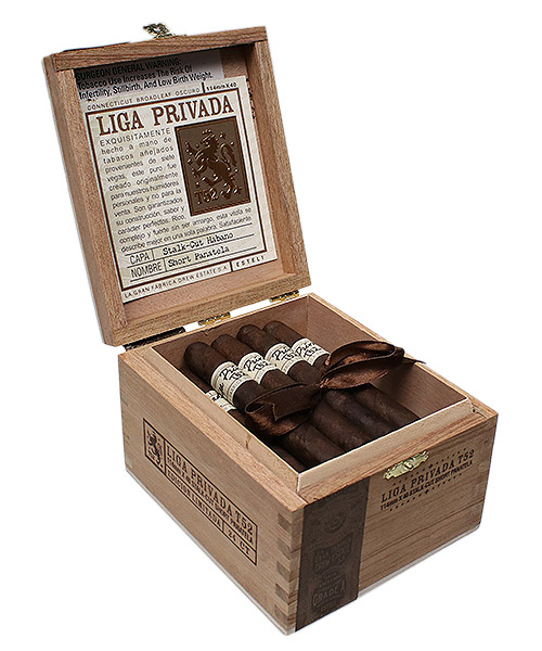 Liga Privada T52 Short Panatela Cigar