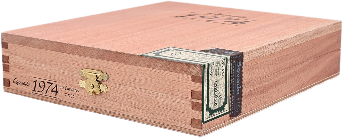 Quesada Cigars 1974 Lancero