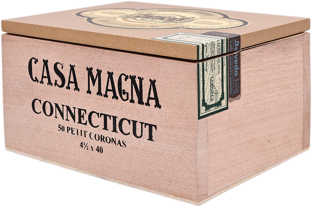 Quesada Cigars Casa Magna Connecticut Petite Corona
