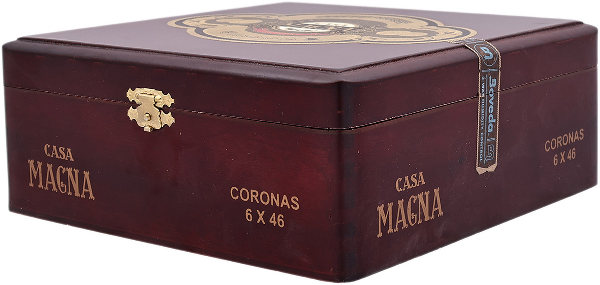 Quesada Cigars Casa Magna Colorado Corona