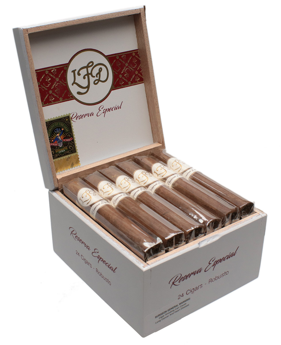 La Flor Dominicana Reserva Especial Robusto