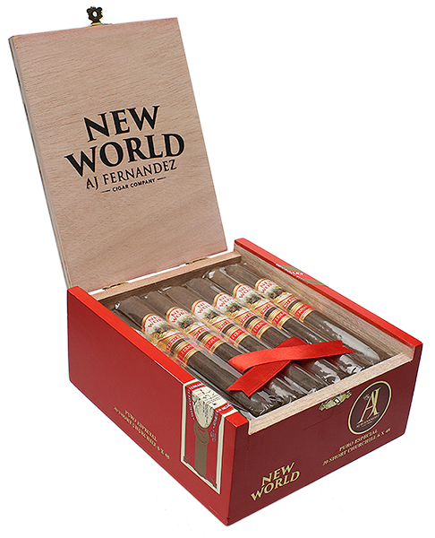 AJ Fernandez New World Puro Especial Short Churchill