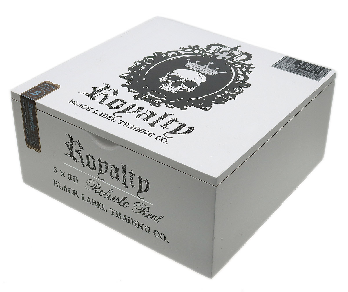 Black Label Trading Company Royalty Robusto Real
