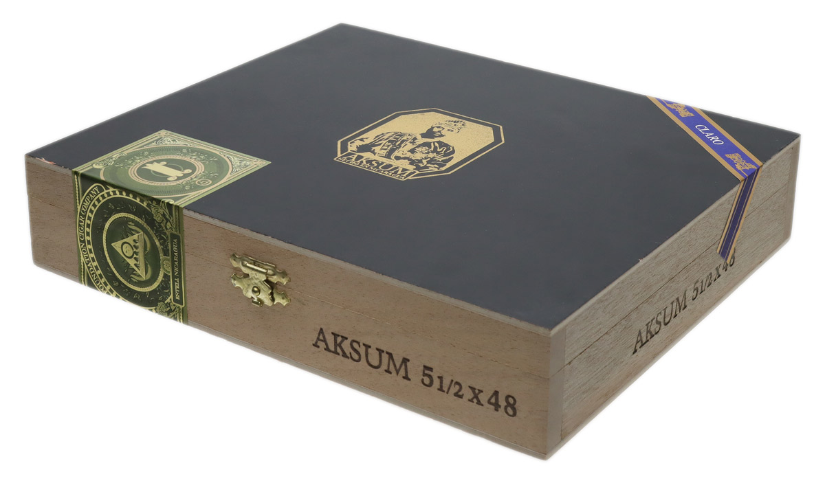 Foundation Cigar Company Aksum Claro Corona Gorda