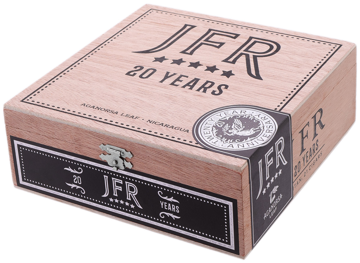 Aganorsa Leaf JFR 20th Anniversary Maduro Titan