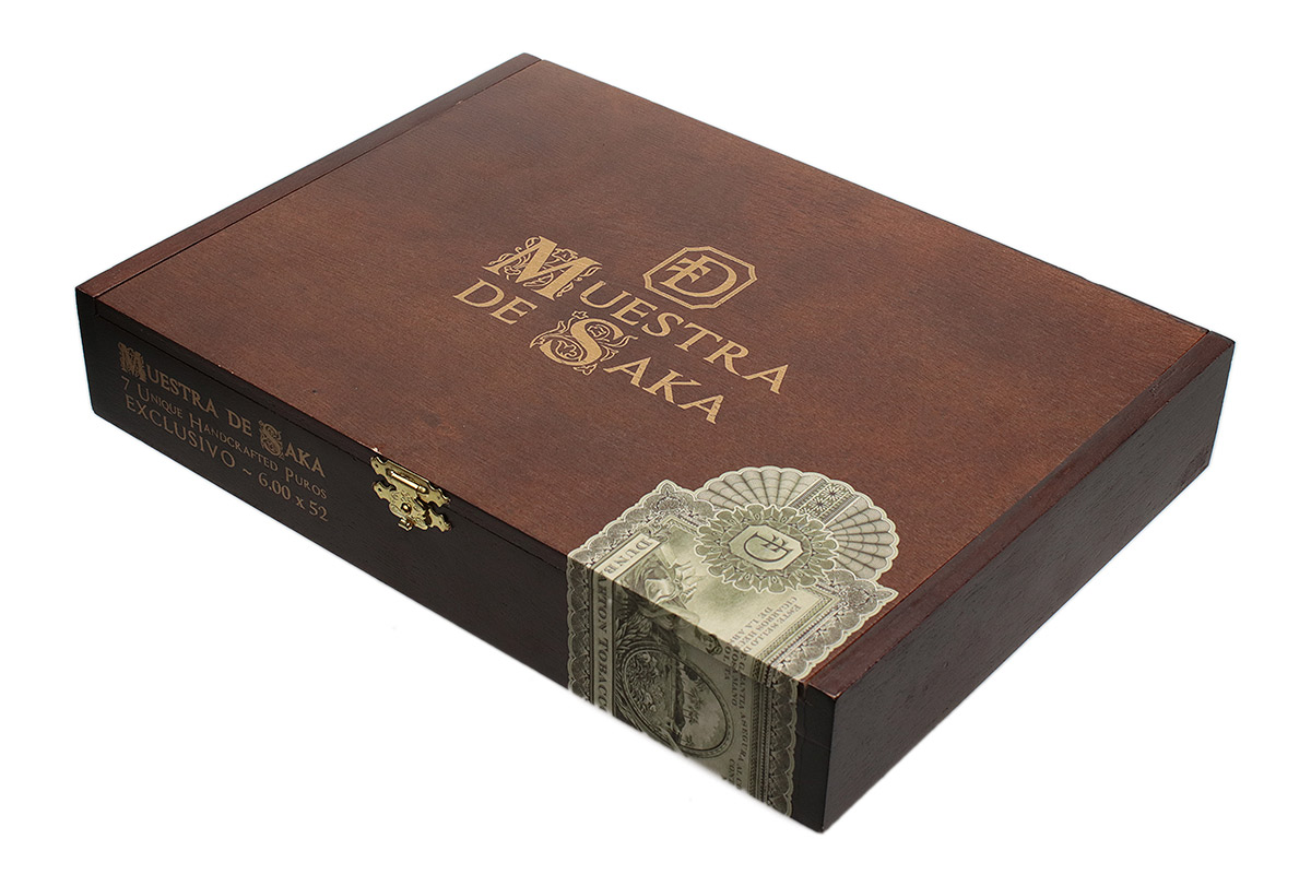 Dunbarton Tobacco & Trust Muestra de Saka Exclusivo