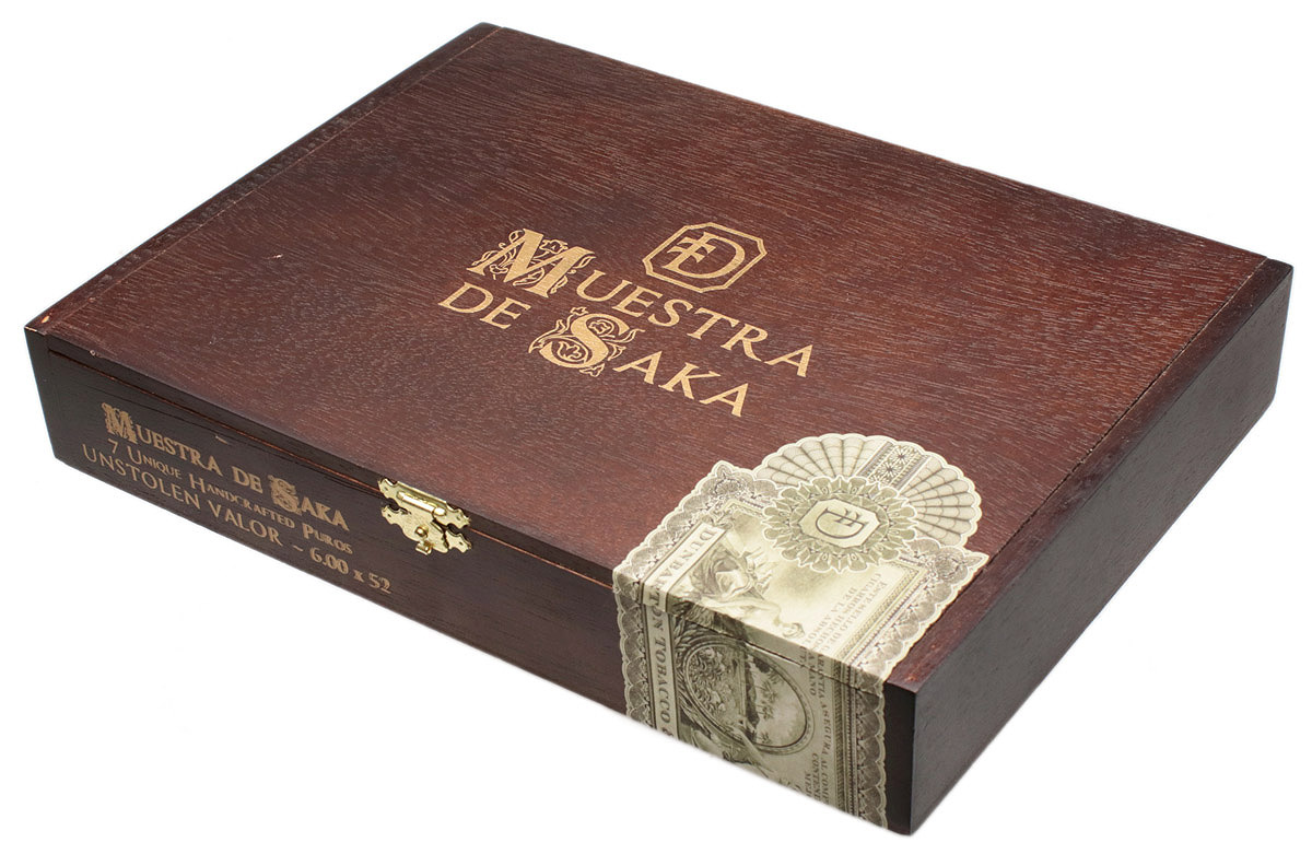 Dunbarton Tobacco & Trust Muestra De Saka Unstolen Valor