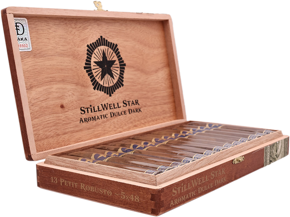 Dunbarton Tobacco & Trust StillWell Star Aromatic Dulce Maduro Petit Robusto