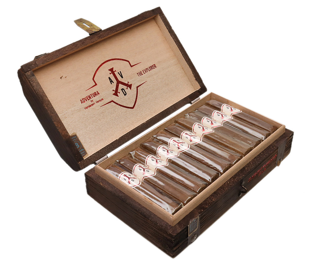 ADVentura The Explorer Short Robusto