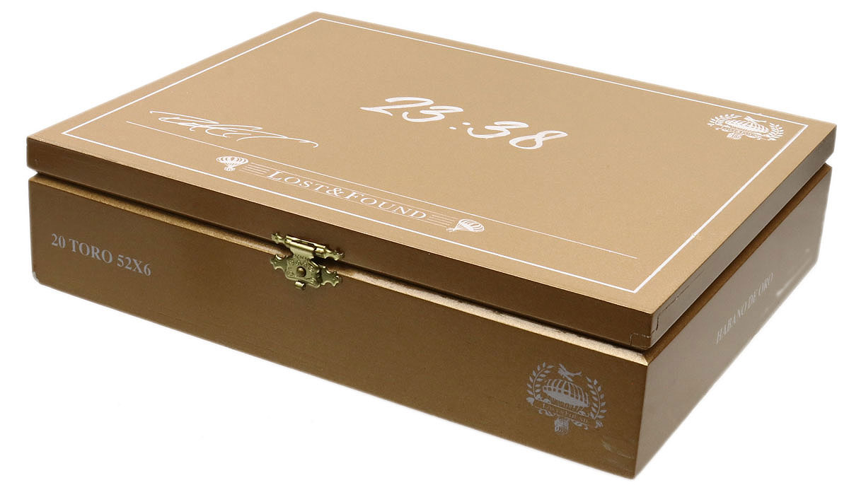Lost & Found 22 Minutes to Midnight Habano De Oro Toro