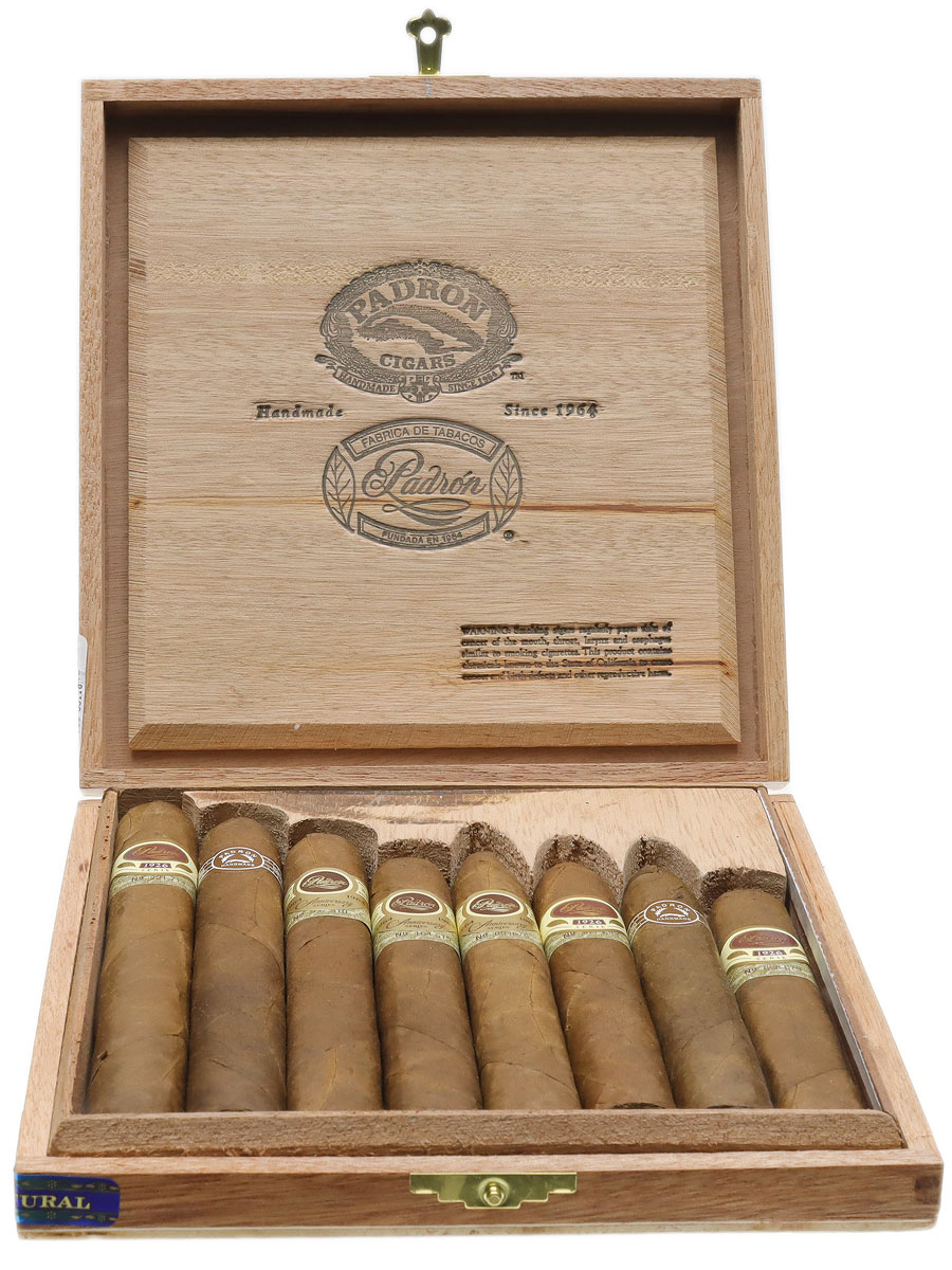 Padron Padron Family Selection Natural Sampler (8 Pack)