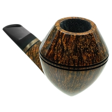 Tom Eltang Smooth Bulldog with Horn