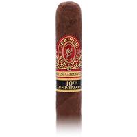 Perdomo Reserve 10th Anniversary Sun-Grown Super Toro